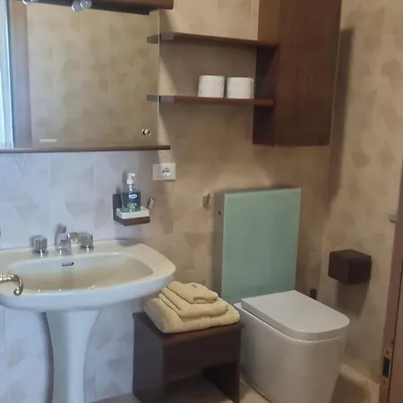 Casa Seme Di Faggio Miasino